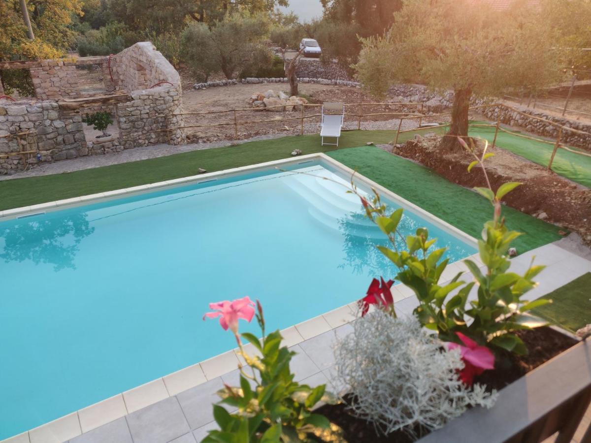 Come Prima Ausonia Exterior photo
